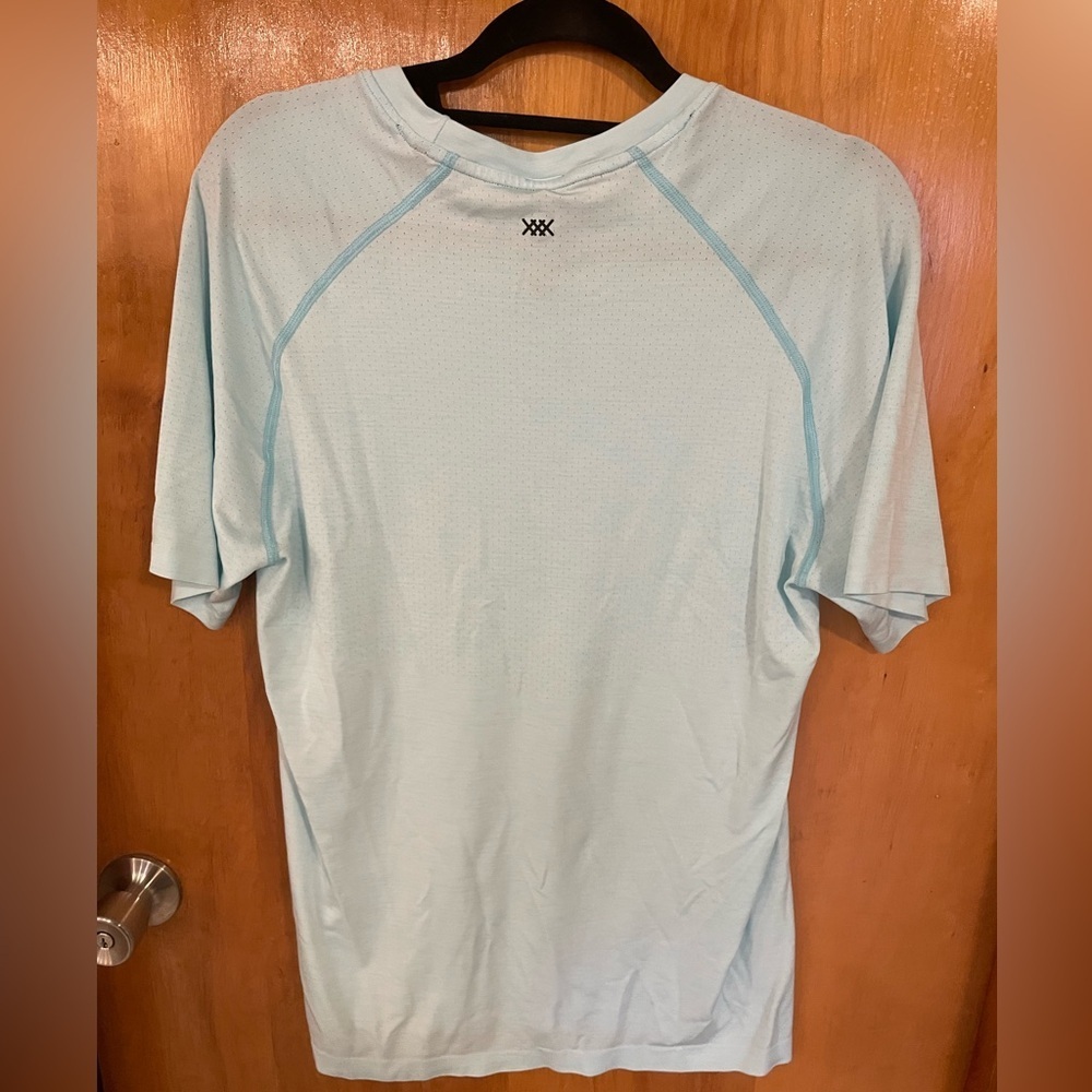 RHONE Men’s Reign Tech Short Sleeve - Picture 3 of 4